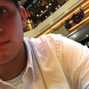 Meet your Posher, Gregory